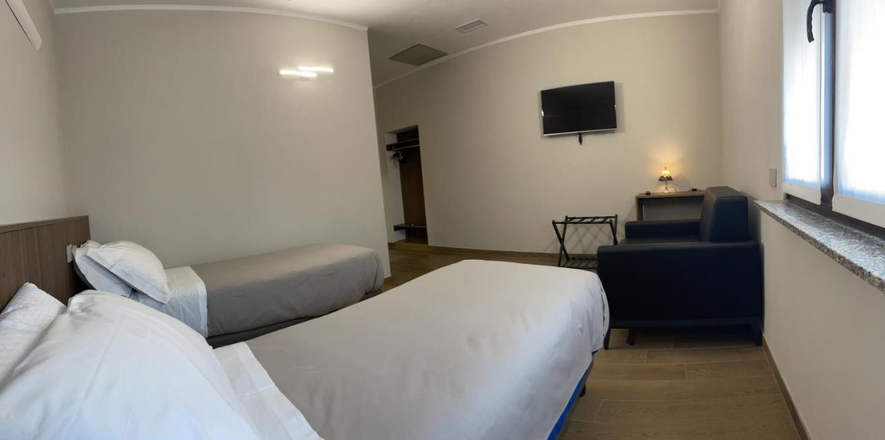 Villoresi Rooms Castano Primo Экстерьер фото